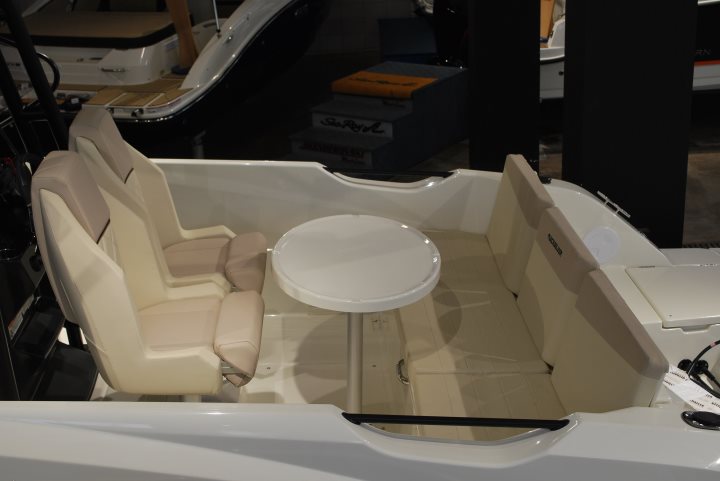 Quicksilver 705 Open
