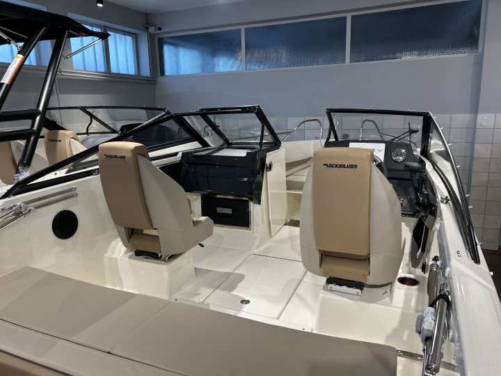 Quicksilver 605 Bowrider 2024