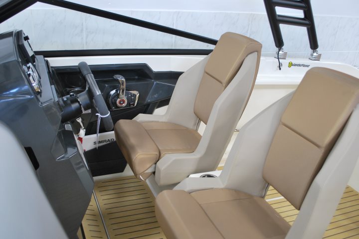 Quicksilver 675 Bowrider 2024