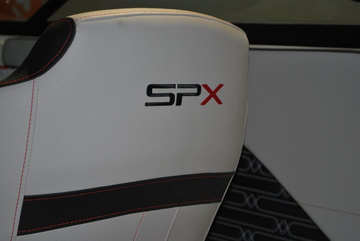 Sea Ray 190 SPX-R