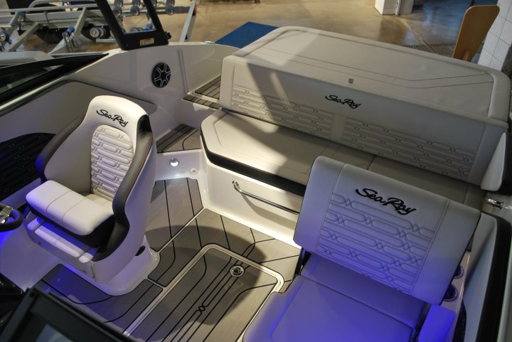 Sea Ray 190 SPX-R