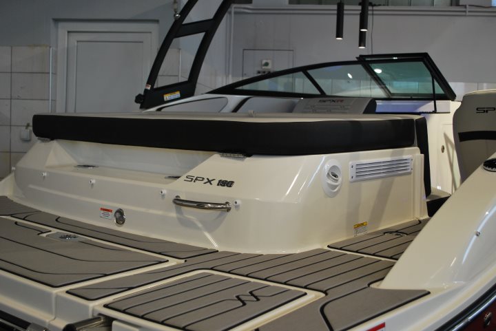 Sea Ray 190 SPX-R