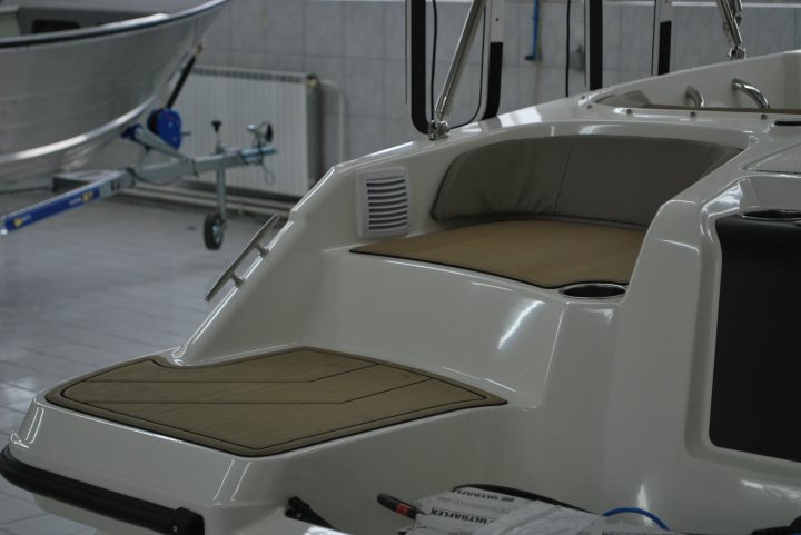 Quicksilver 525 Axess