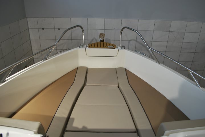 Quicksilver 605 Bowrider