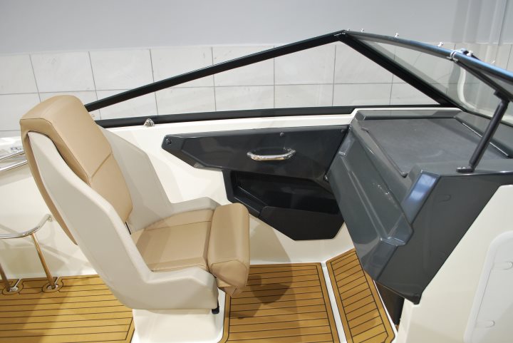 Quicksilver 605 Bowrider