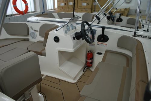 Quicksilver 475 Axess