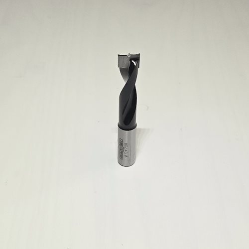 БУРГИЈА ЗА БУШЕЊЕ СЛЕПА СО КАРБИДНИ СЕЧИЛА (10*70 R)