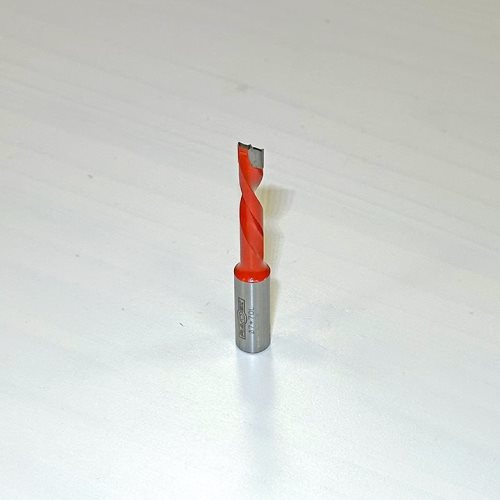 БУРГИЈА ЗА БУШЕЊЕ СЛЕПА СО КАРБИДНИ СЕЧИЛА (7*70 L)