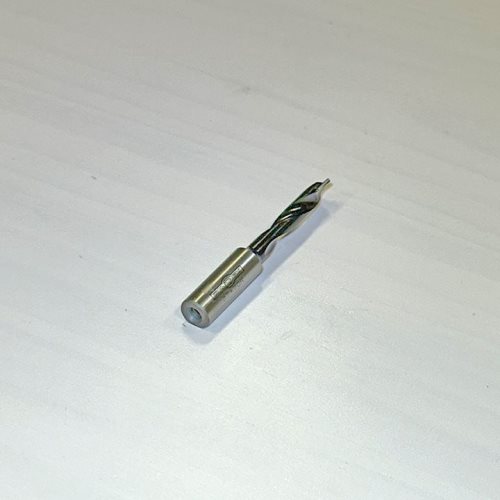 БУРГИЈА ЗА БУШЕЊЕ СЛЕПА СО КАРБИДНИ СЕЧИЛА (7*70 R)