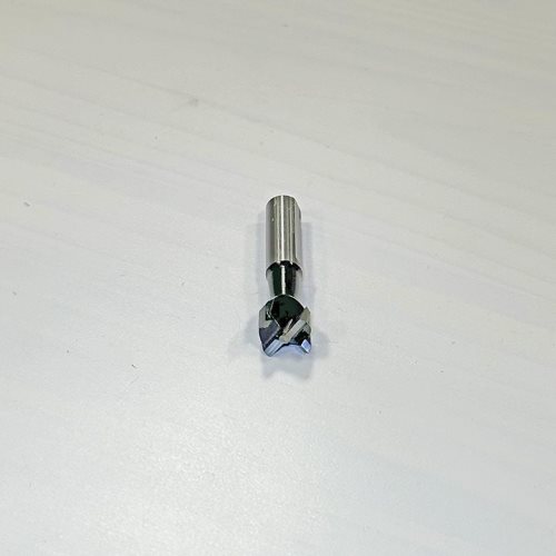 БУРГИЈА ЗА БУШЕЊЕ СЛЕПА СО КАРБИДНИ СЕЧИЛА (15*57 R)