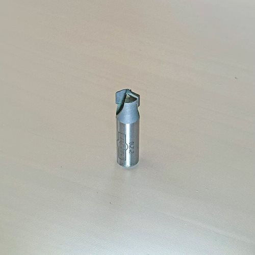 V-ГЛОДАЛО СО КАРБИДНИ СЕЧИЛА И АГОЛ ОД 120° (12*12*10)