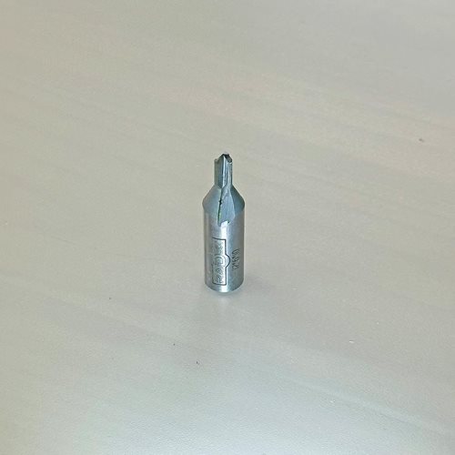 V-ГЛОДАЛО СО КАРБИДНИ СЕЧИЛА И АГОЛ ОД 120° (12*6*10)