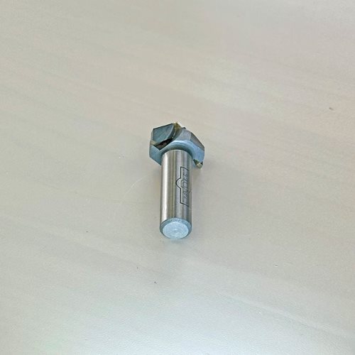 V-ГЛОДАЛО СО КАРБИДНИ СЕЧИЛА И АГОЛ ОД 90° (12*25*12)