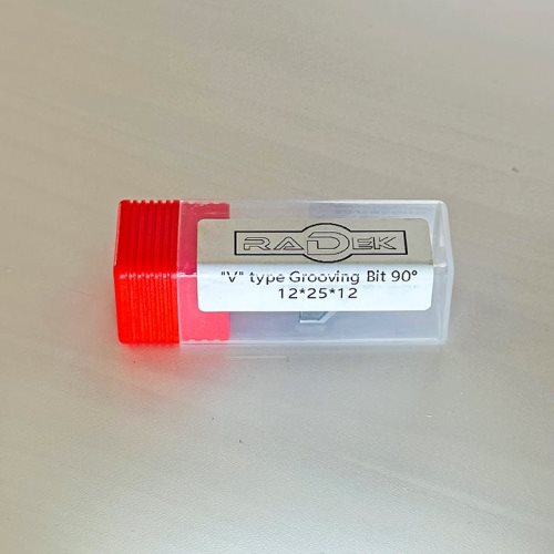 V-ГЛОДАЛО СО КАРБИДНИ СЕЧИЛА И АГОЛ ОД 90° (12*25*12)
