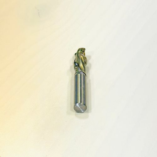 ДИЈАМАНТСКО ГЛОДАЛО СО ЧЕЛИЧНО ТЕЛО (12*12*25) Z1+1