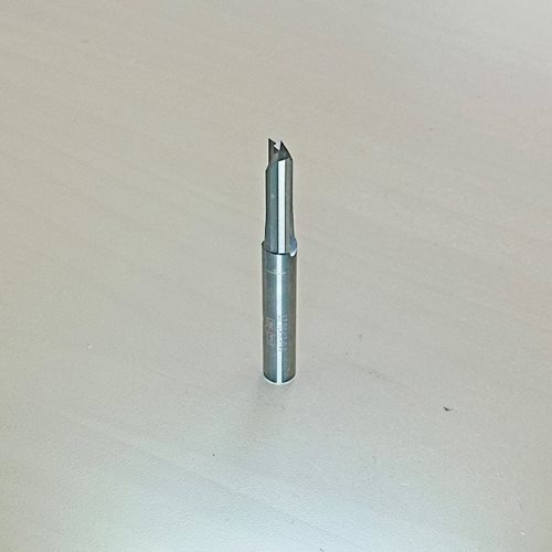 KARBIDNO PRAVO GLODALO SA 2 SEČIVA (8×8×25×70 2T)