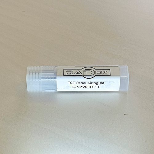 ПРАВО ГЛОДАЛО СО КАРБИДНИ 3 СЕЧИЛА, ПРЕДРЕЗАЧИ И ЗАШТИТНА ОБЛОГА (12*8*20 3T F C)