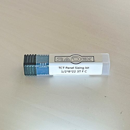 КАРБИДНО ПРАВО ГЛОДАЛО СО ПРЕДРЕЗАЧИ, 3 СЕЧИЛА И ЗАШТИТНА ОБЛОГА (1/2*8*22 3T F C)