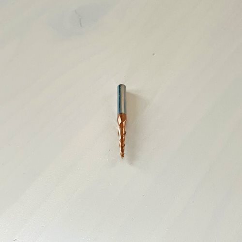 СПИРАЛНО КОНУСНО КАРБИДНО ГЛОДАЛО СО КУГЛЕСТ ВРВ И ЗАШТИТНА ОБЛОГА (2*30*6*70 2T)