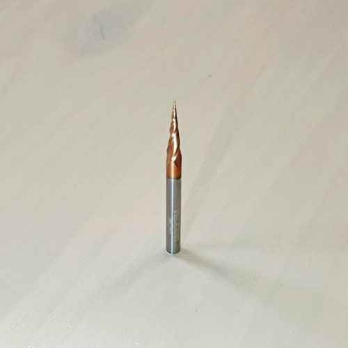 СПИРАЛНО КОНУСНО КАРБИДНО ГЛОДАЛО СО КУГЛЕСТ ВРВ И ЗАШТИТНА ОБЛОГА (0.5*6*26*76 3T R0.25)