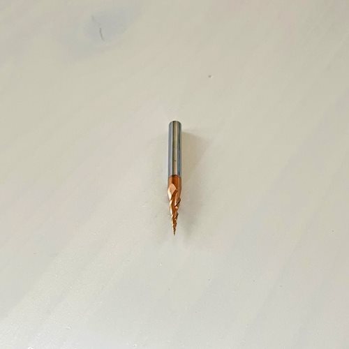 СПИРАЛНО КОНУСНО КАРБИДНО ГЛОДАЛО СО КУГЛЕСТ ВРВ И ЗАШТИТНА ОБЛОГА (0.5*6*26*76 3T R0.25)