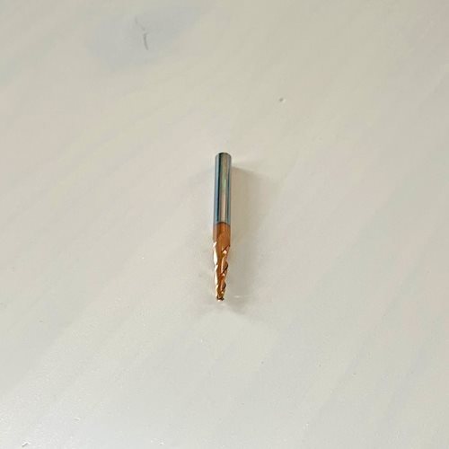 СПИРАЛНО КОНУСНО КАРБИДНО ГЛОДАЛО СО КУГЛЕСТ ВРВ И ЗАШТИТНА ОБЛОГА (3*6*26*75 3T R1.5)