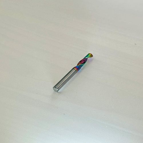SPIRALNO KARBIDNO GLODALO SA 1 SEČIVOM I ZAŠTITNIM PREMAZOM (6×6×20×60 1T)