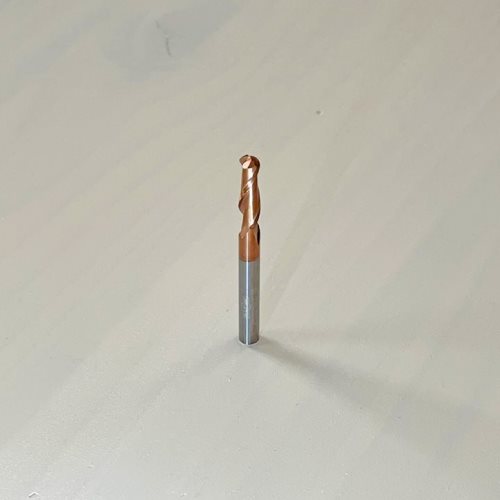 СПИРАЛНО КАРБИДНО ГЛОДАЛО СО КУГЛЕСТ ВРВ И ЗАШТИТНА ОБЛОГА (6*6*22*63 2T R3)