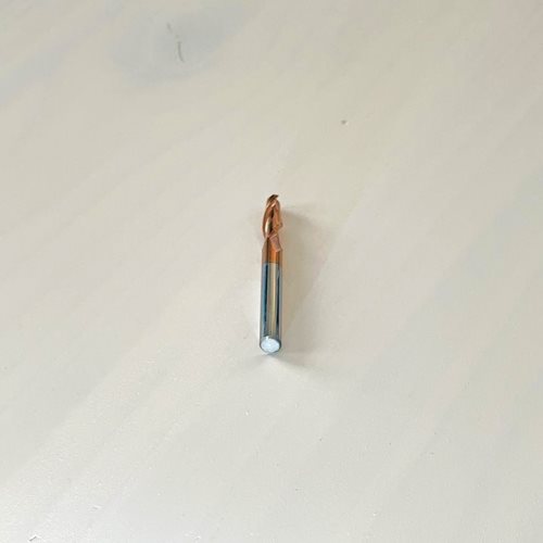 СПИРАЛНО КАРБИДНО ГЛОДАЛО СО КУГЛЕСТ ВРВ И ЗАШТИТНА ОБЛОГА (6*6*22*63 2T R3)