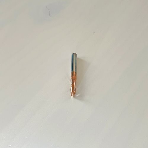 СПИРАЛНО КАРБИДНО ГЛОДАЛО СО КУГЛЕСТ ВРВ И ЗАШТИТНА ОБЛОГА (6*6*22*63 2T R3)