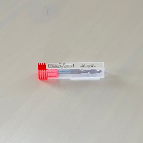 СПИРАЛНО КАРБИДНО ГЛОДАЛО СО КУГЛЕСТ ВРВ И ЗАШТИТНА ОБЛОГА (6*6*22*63 2T R3)