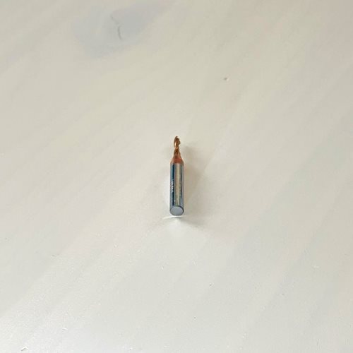 СПИРАЛНО КАРБИДНО ГЛОДАЛО СО КУГЛЕСТ ВРВ И ЗАШТИТНА ОБЛОГА (3*6*12*50 2T R1.5)