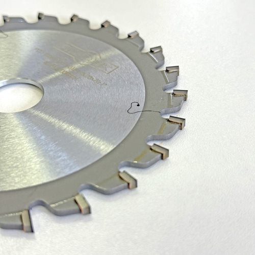 ПРЕДРЕЗАЧ СО ДИЈАМАНТСКИ СЕЧИЛА ЗА ФОРМАТИЗЕР 120*20*3.0-4.0*24T P