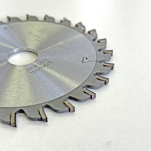 ПРЕДРЕЗАЧ СО ДИЈАМАНТСКИ СЕЧИЛА ЗА ФОРМАТИЗЕР 120*20*3.4-4.4*24T P