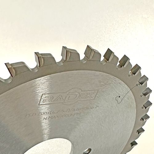 ПРЕДРЕЗАЧ СО ДИЈАМАНТСКИ СЕЧИЛА ЗА ЦНЦ КРОЈАЧ 200*50*4.7-5.7*36T P