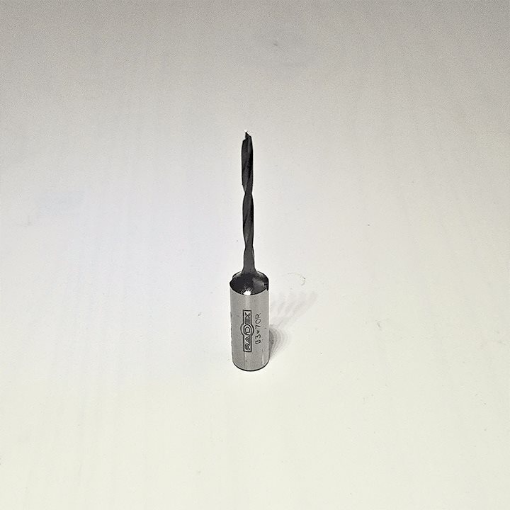 БУРГИЈА ЗА БУШЕЊЕ СЛЕПА СО КАРБИДНИ СЕЧИЛА (3*70 R)