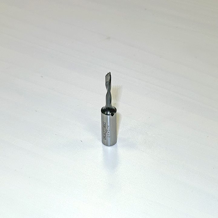 БУРГИЈА ЗА БУШЕЊЕ СЛЕПА СО КАРБИДНИ СЕЧИЛА (4*57 R)