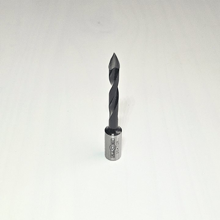 БУРГИЈА ЗА БУШЕЊЕ ПРОБИВНА СО КАРБИДЕН ВРВ (6*70 R)