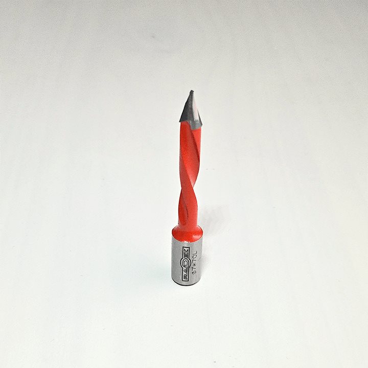 БУРГИЈА ЗА БУШЕЊЕ ПРОБИВНА СО КАРБИДЕН ВРВ (7*70 L)