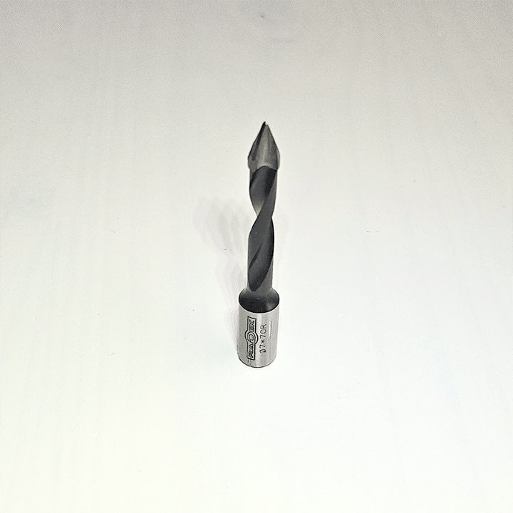 БУРГИЈА ЗА БУШЕЊЕ ПРОБИВНА СО КАРБИДЕН ВРВ (7*70 R)