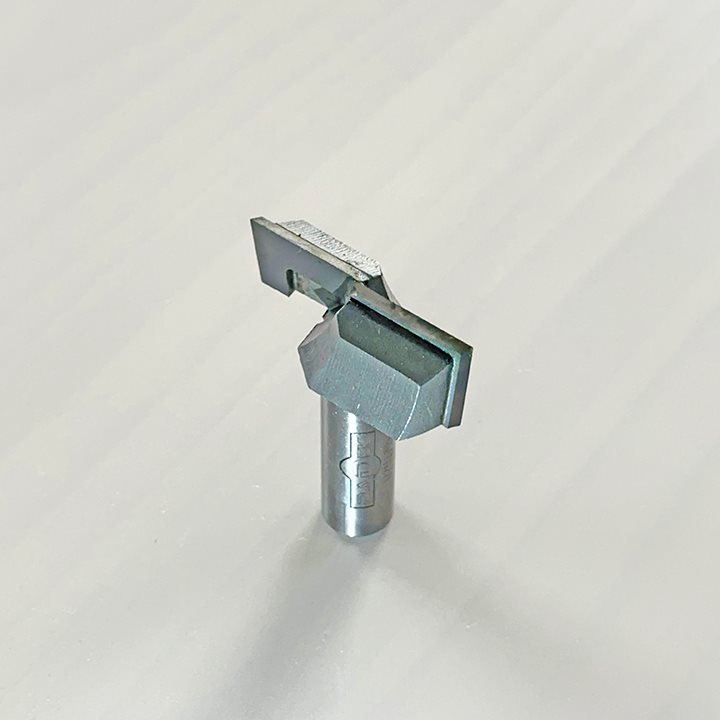 Т-ГЛОДАЛО СО КАРБИДНИ СЕЧИЛА (1/2*45*15)