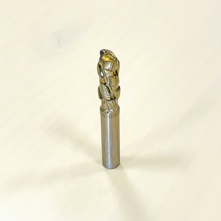 ДИЈАМАНТСКО ГЛОДАЛО СО КАРБИДНО ТЕЛО (12*12*25) Z2+2