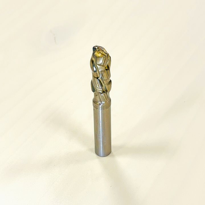 ДИЈАМАНТСКО ГЛОДАЛО СО КАРБИДНО ТЕЛО (12*12*35) Z2+2