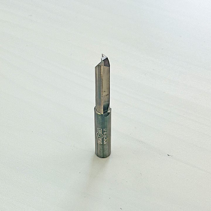 КАРБИДНО ПРАВО ГЛОДАЛО СО 2 СЕЧИЛА (10*10*35*75 2T)