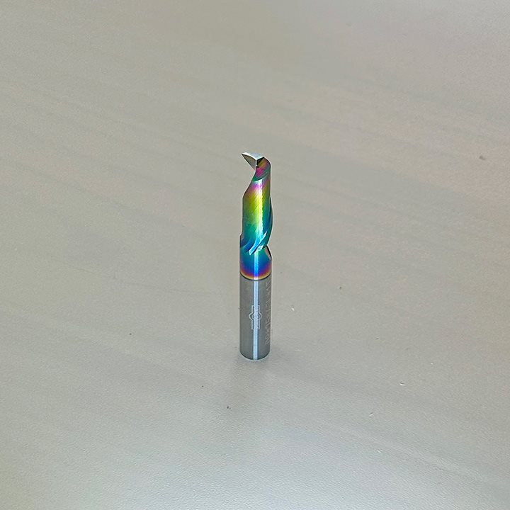 СПИРАЛНО КАРБИДНО ГЛОДАЛО СО 1 СЕЧИЛО И ЗАШТИТНА ОБЛОГА (8*8*25*65 1T)