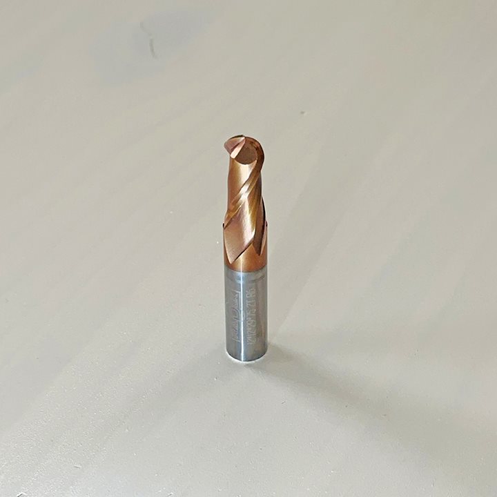 СПИРАЛНО КАРБИДНО ГЛОДАЛО СО КУГЛЕСТ ВРВ И ЗАШТИТНА ОБЛОГА (12*12*29*75 2T R6)