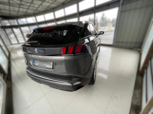 PEUGEOT 3008 1.5 HDI 2019 година