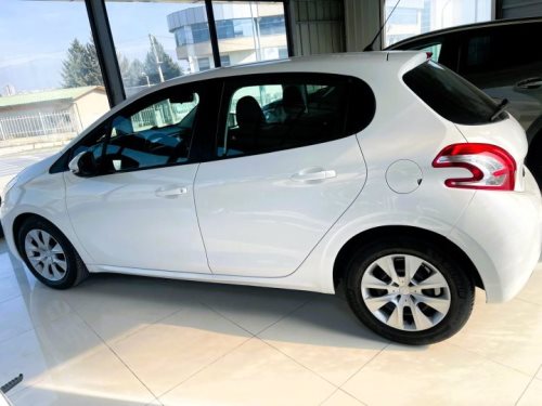 Peugeot 208 1.4HDI 2014