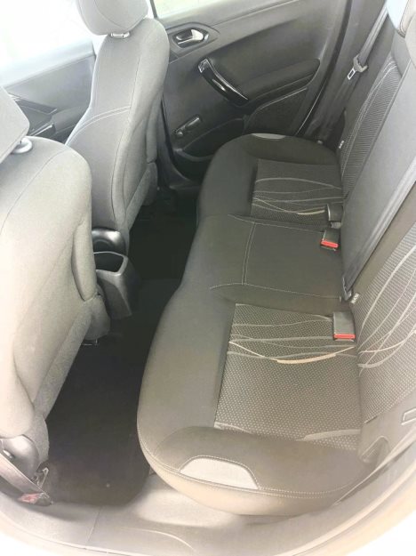 Peugeot 208 1.4HDI 2014