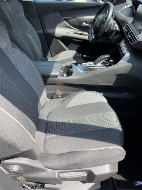Peugeot 3008 2019 1.5 BlueHDI